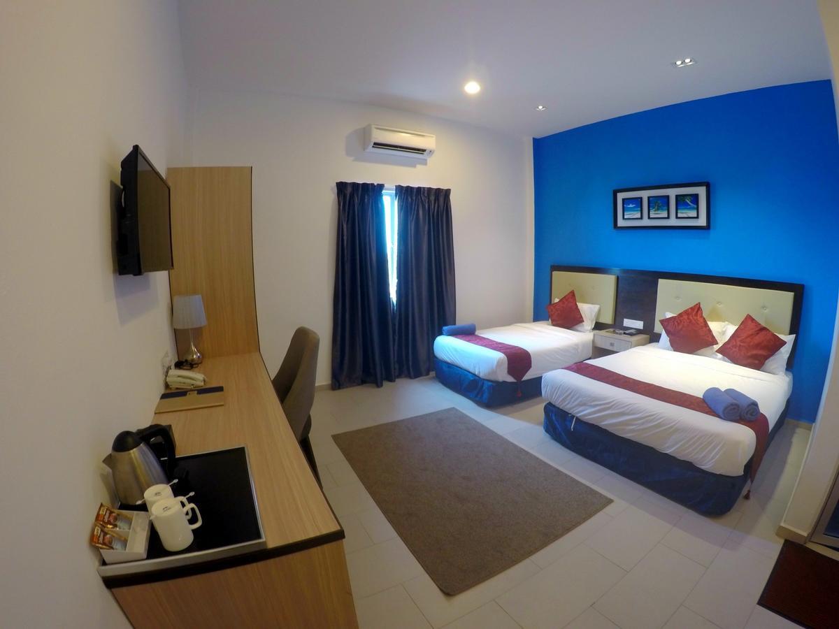 Royal Agate Beach Resort Pantai Cenang  Extérieur photo