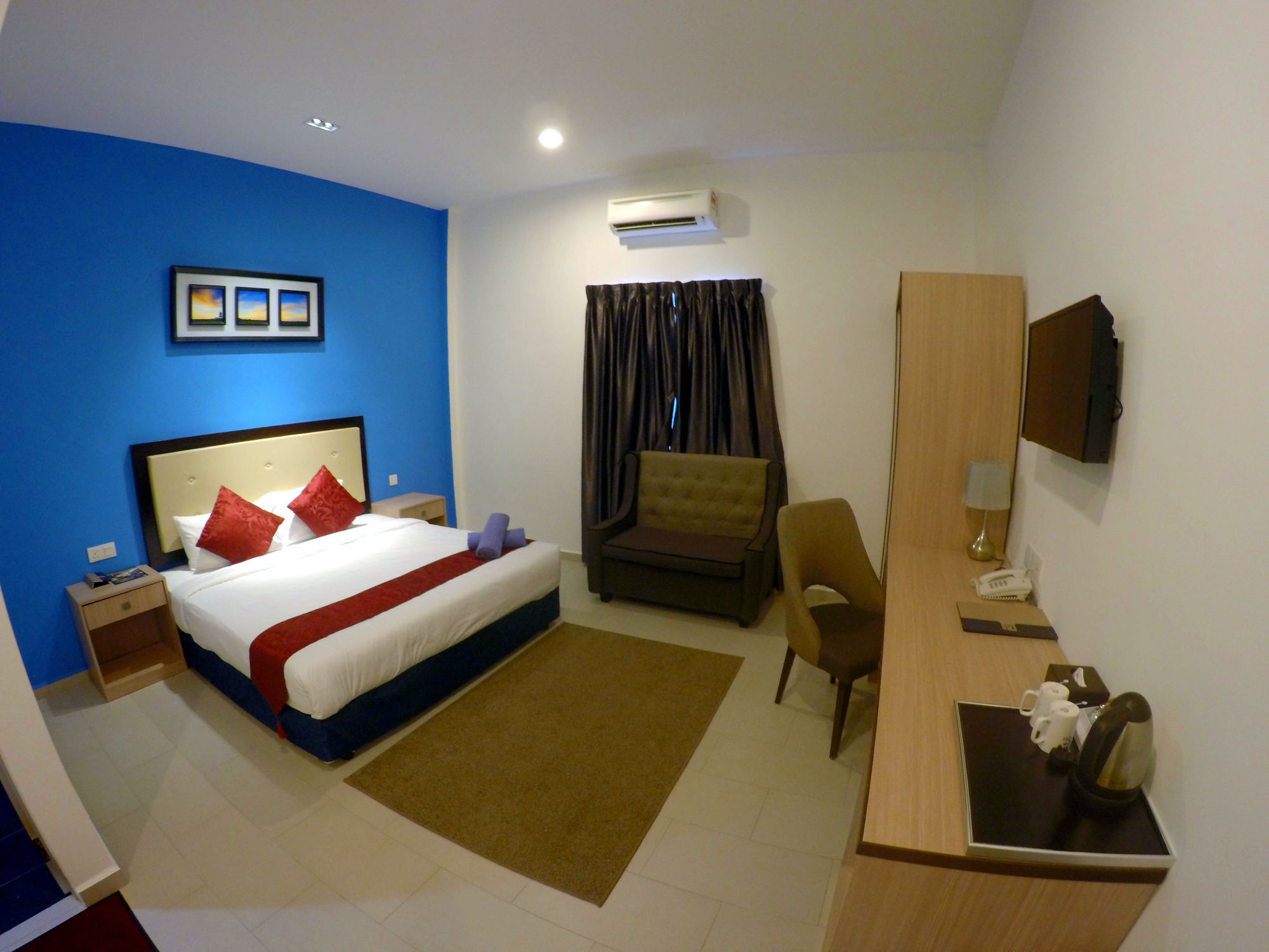 Royal Agate Beach Resort Pantai Cenang  Extérieur photo