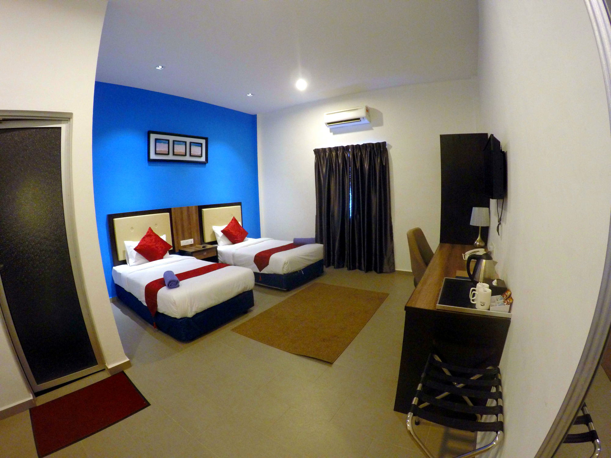 Royal Agate Beach Resort Pantai Cenang  Extérieur photo
